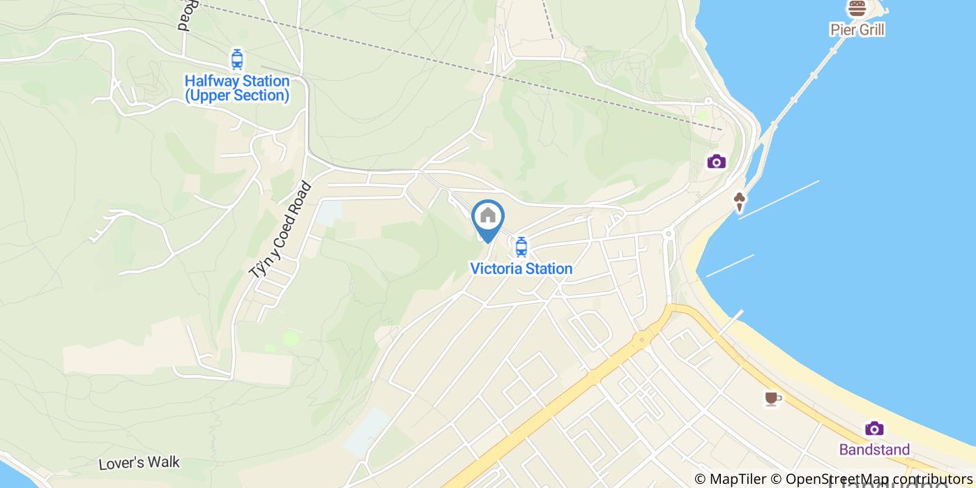 1 Bed Flat, Llwynon Gardens, LL30