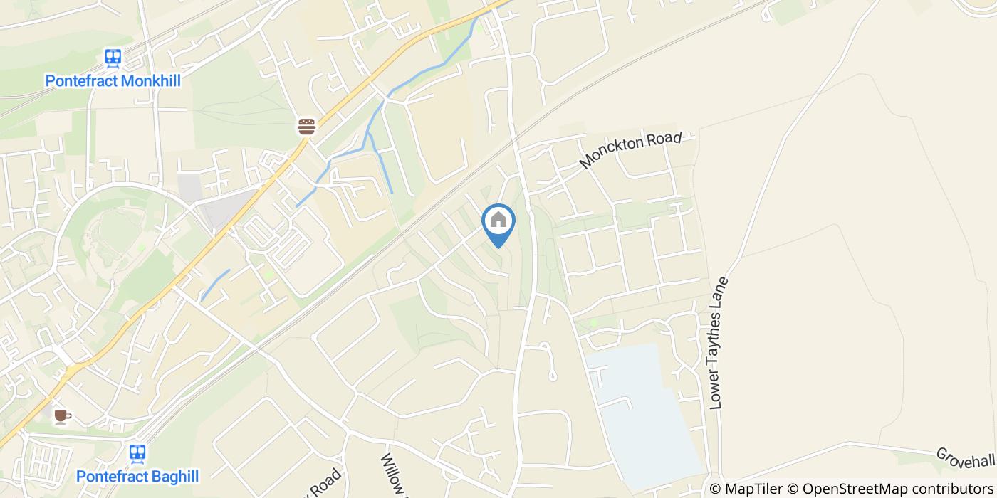 3 Bed Semi-Detached House, Poplar Green, WF8