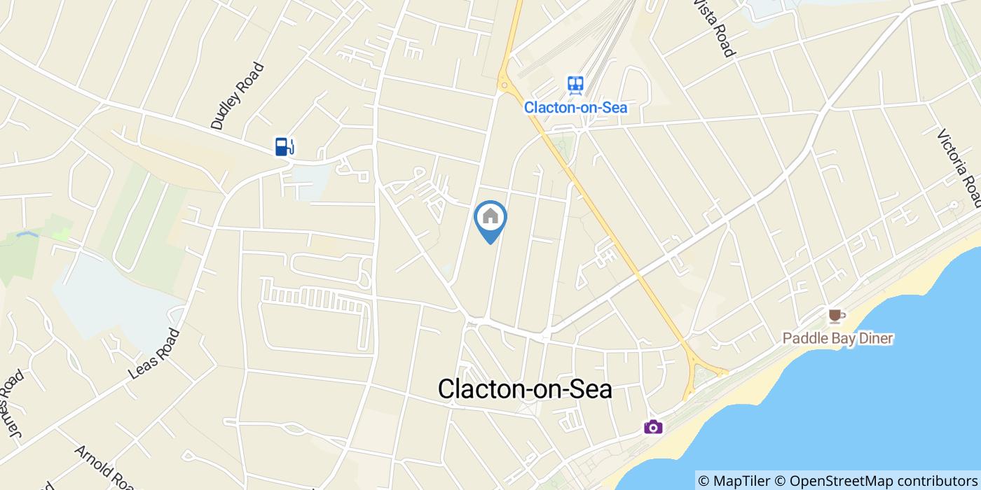 3 Bed Maisonette, Hayes Road, CO15