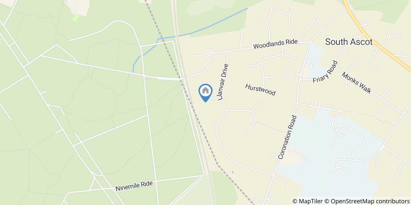 4 Bed Detached House, Woodlands Close, SL5