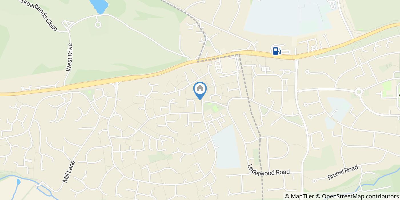 3 Bed Semi-Detached House, Tithebarn Grove, RG31