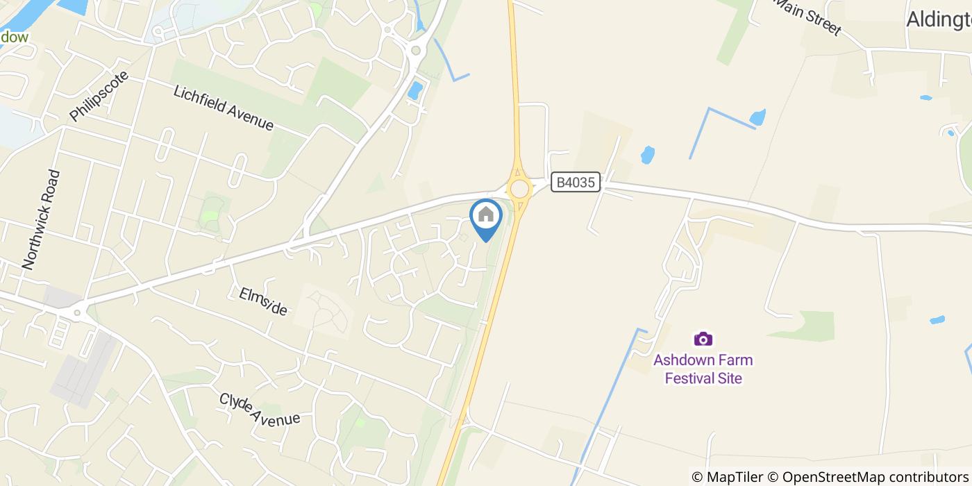 Room in a Shared House, Lily Walk, WR11