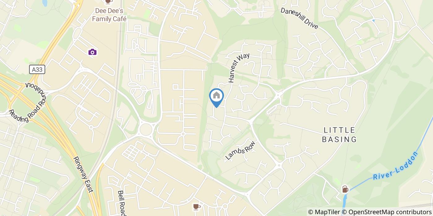 2 Bed Terraced House, Clover Field, RG24