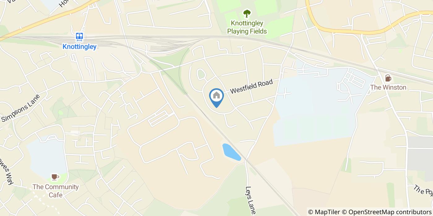 3 Bed Semi-Detached House, Oakfield Crescent, WF11