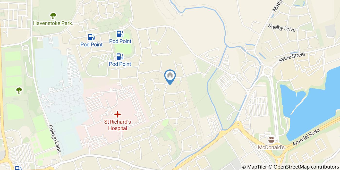 4 Bed Terraced House, Chichester, PO19