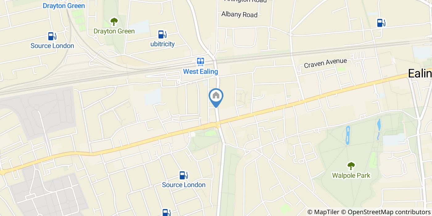 Room in a Shared Flat, Very Near Kirn Road Area, W13