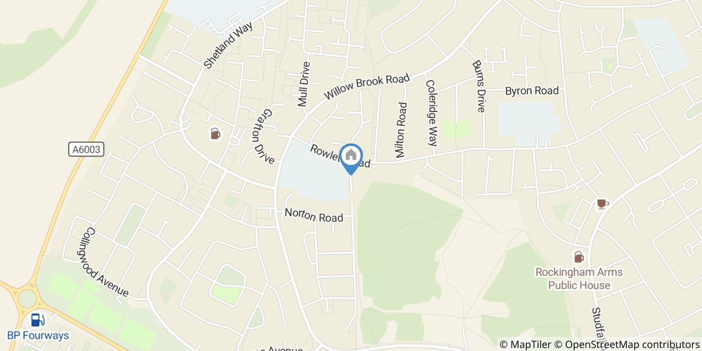 3 Bed Semi-Detached House, Chaucer Close, NN17