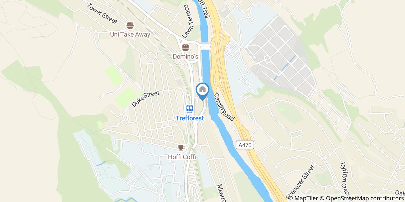 4 Bed Terraced House, Castle Buildings, CF37