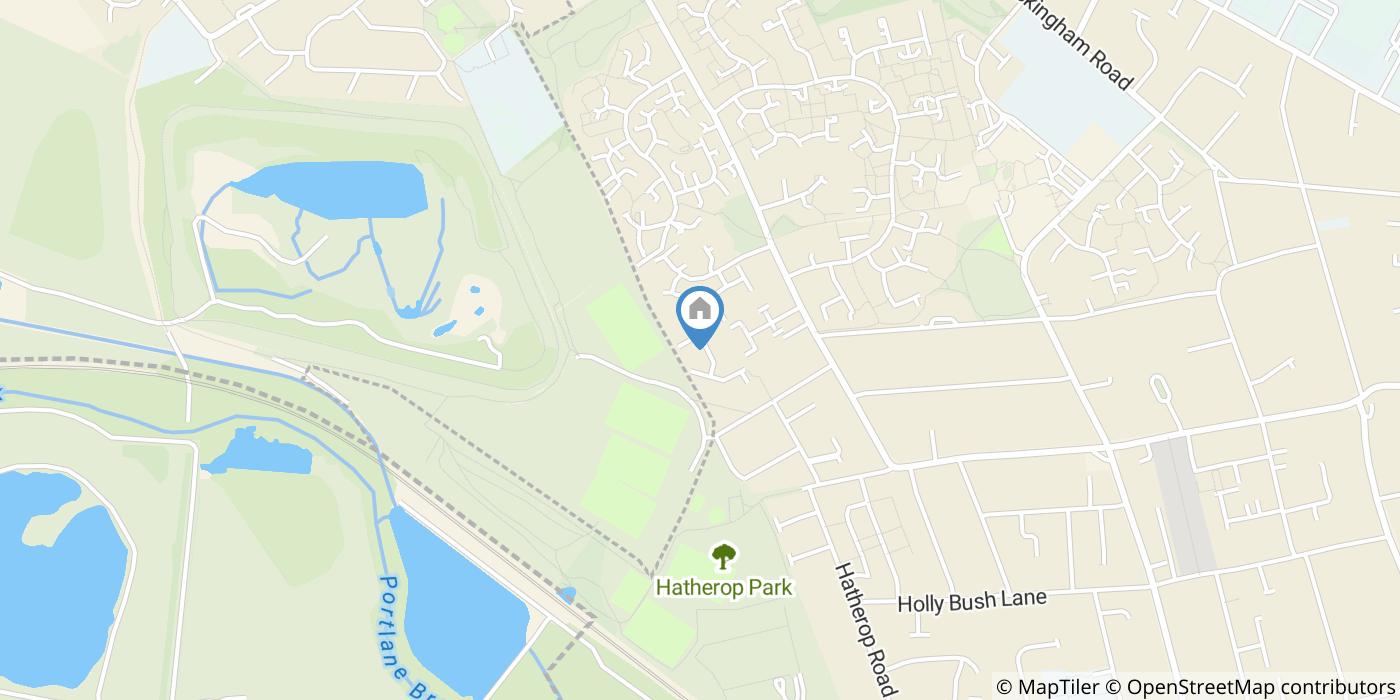 2 Bed Terraced House, Sonning Gardens, TW12