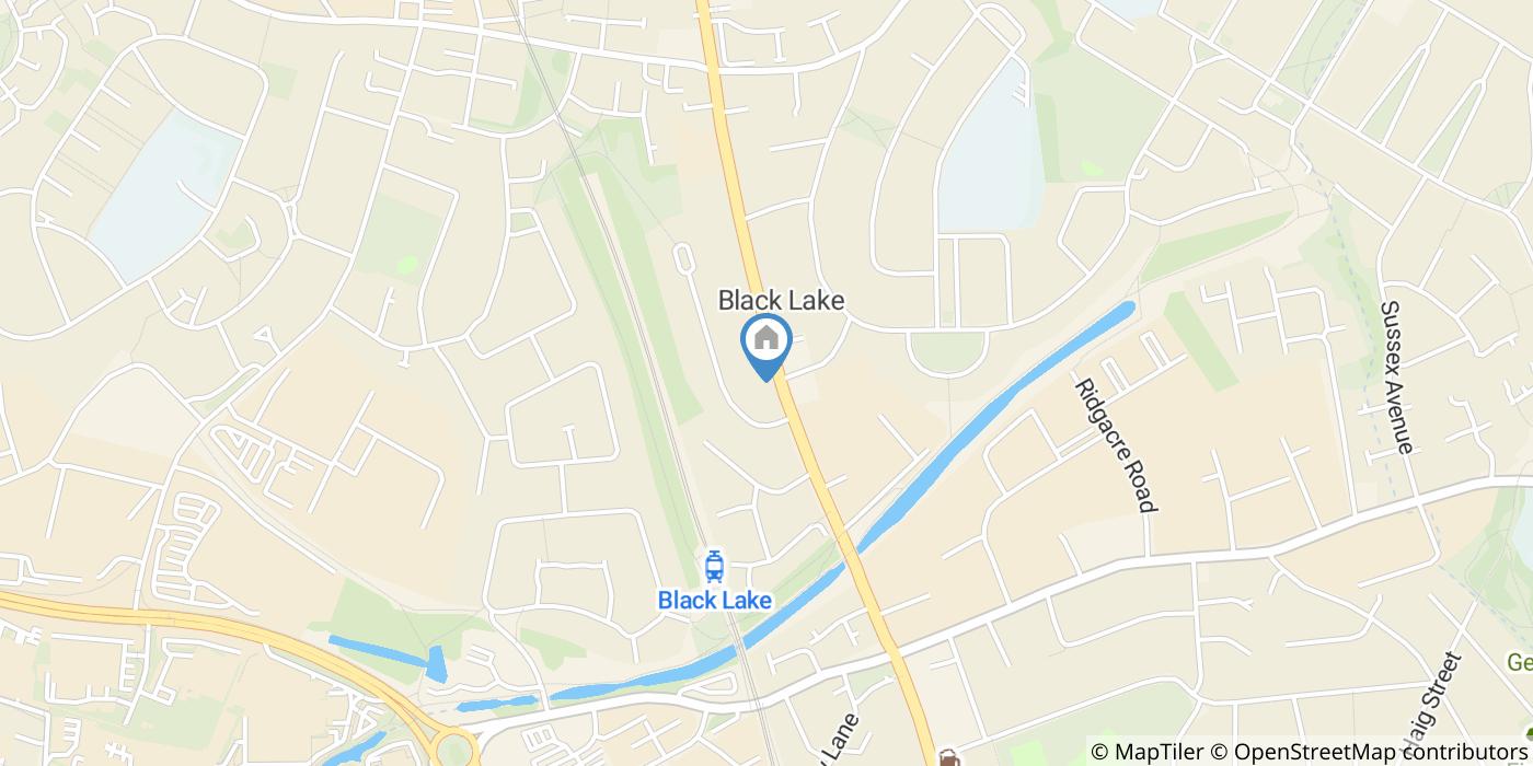 Room in a Shared House, Black Lake, B70