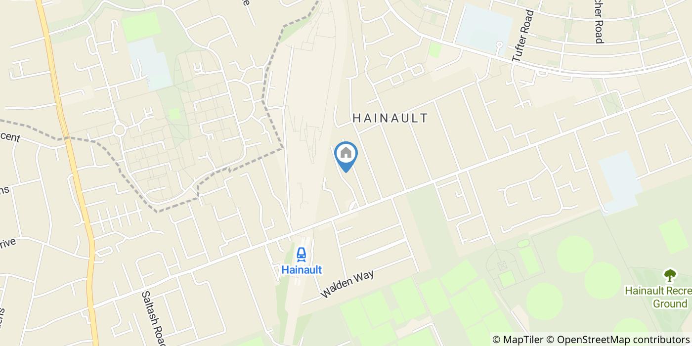 4 Bed Terraced House, Ascot Close, IG6