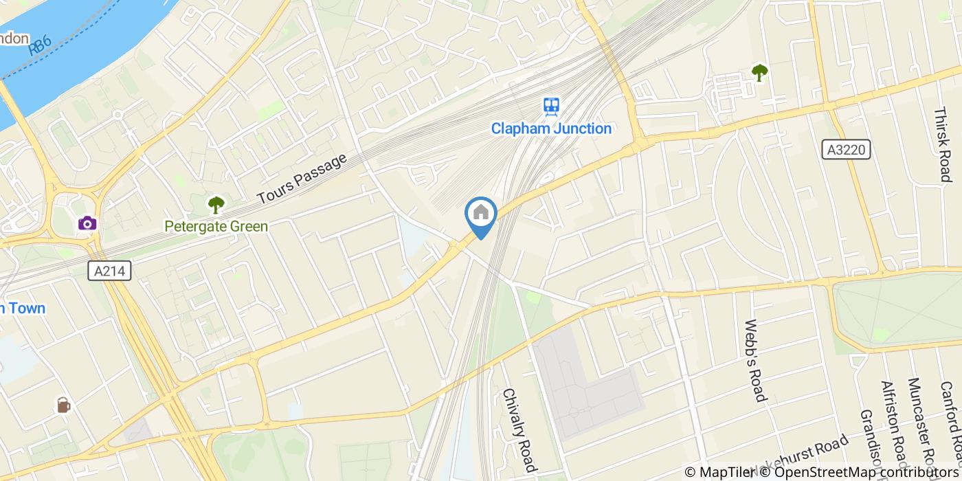 2 Bed Semi-Detached House, St John's Hill, SW11