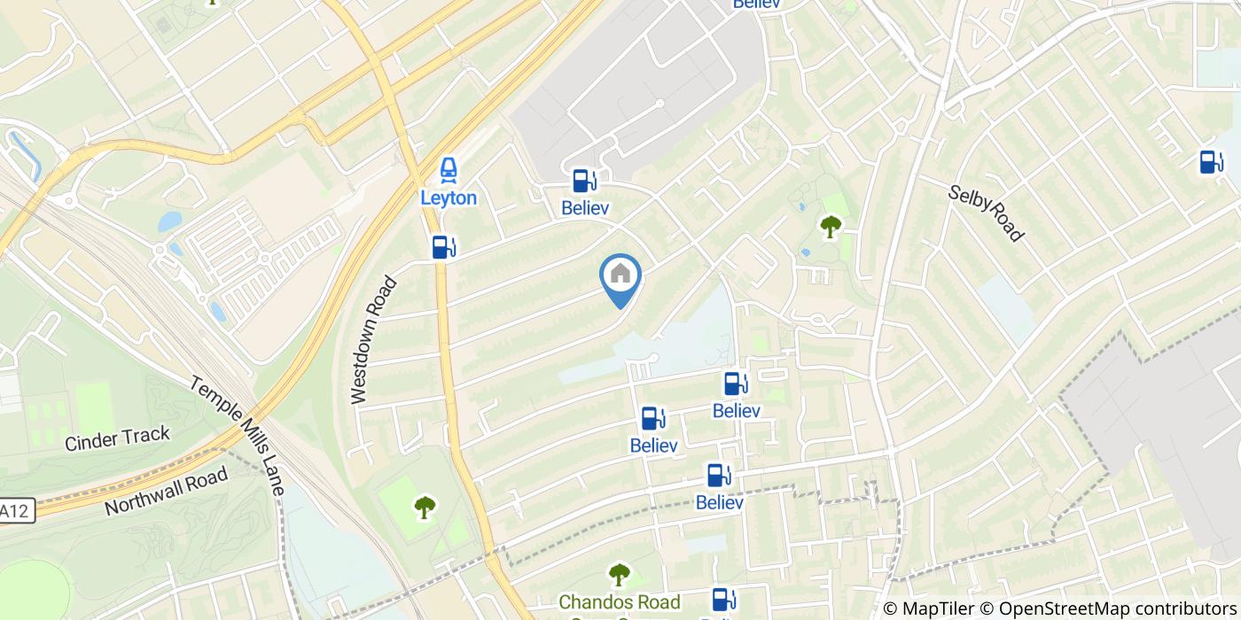 Studio Flat, Leslie Road, E11