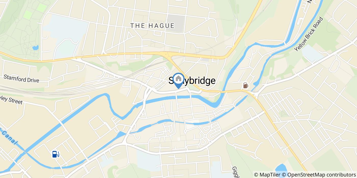 Room in a Shared House, Market Street, SK15