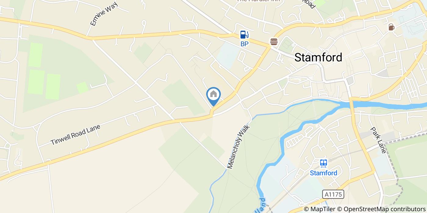 3 Bed Detached House, Queen's Walk, PE9