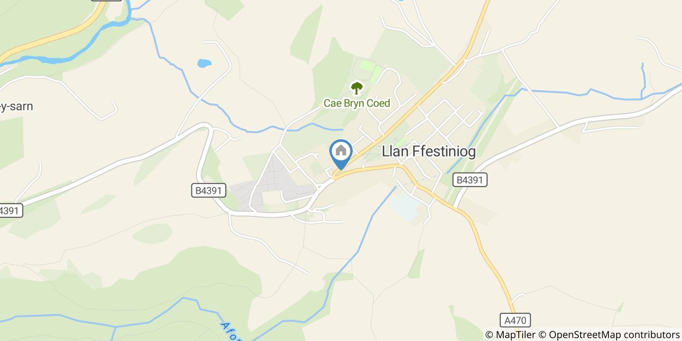 2 Bed Terraced House, Blaneau Rd, LL41