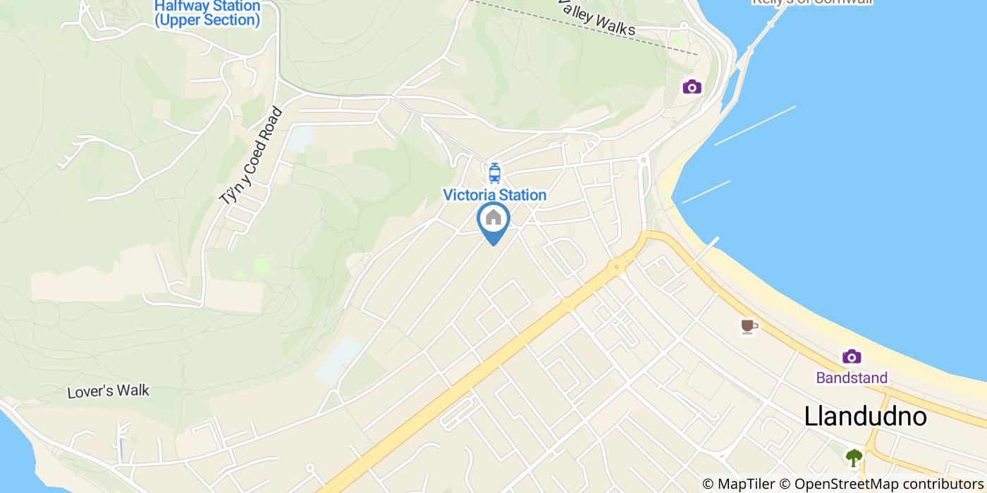 Room in a Shared House, Abbey Road, LL24