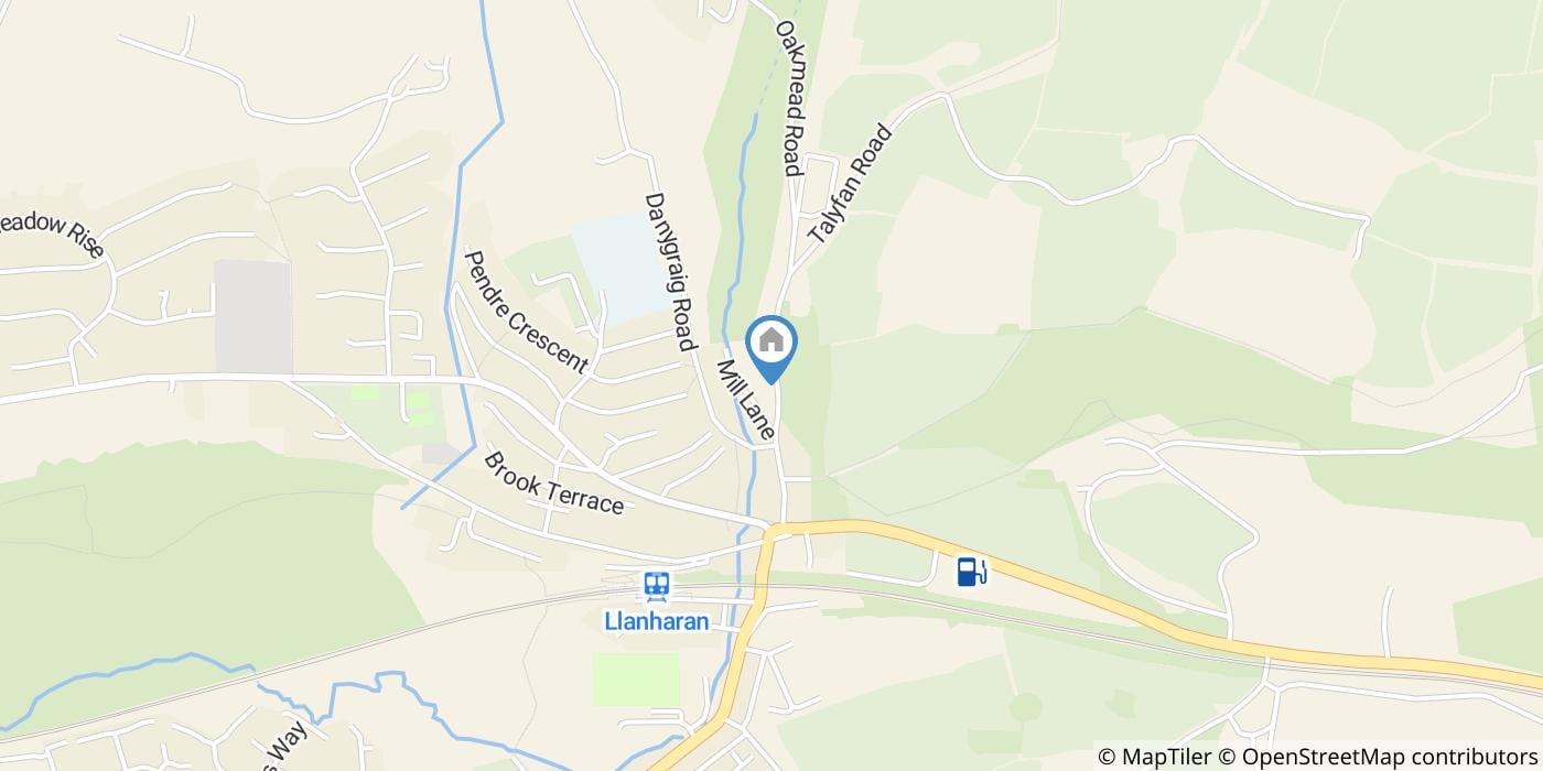 Room in a Shared House, Talyfan Road, CF72