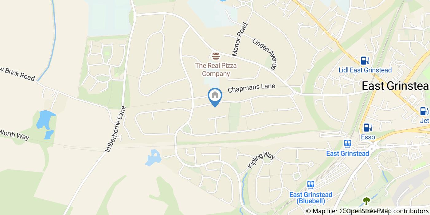 4 Bed Semi-Detached House, Crossways Avenue, RH19