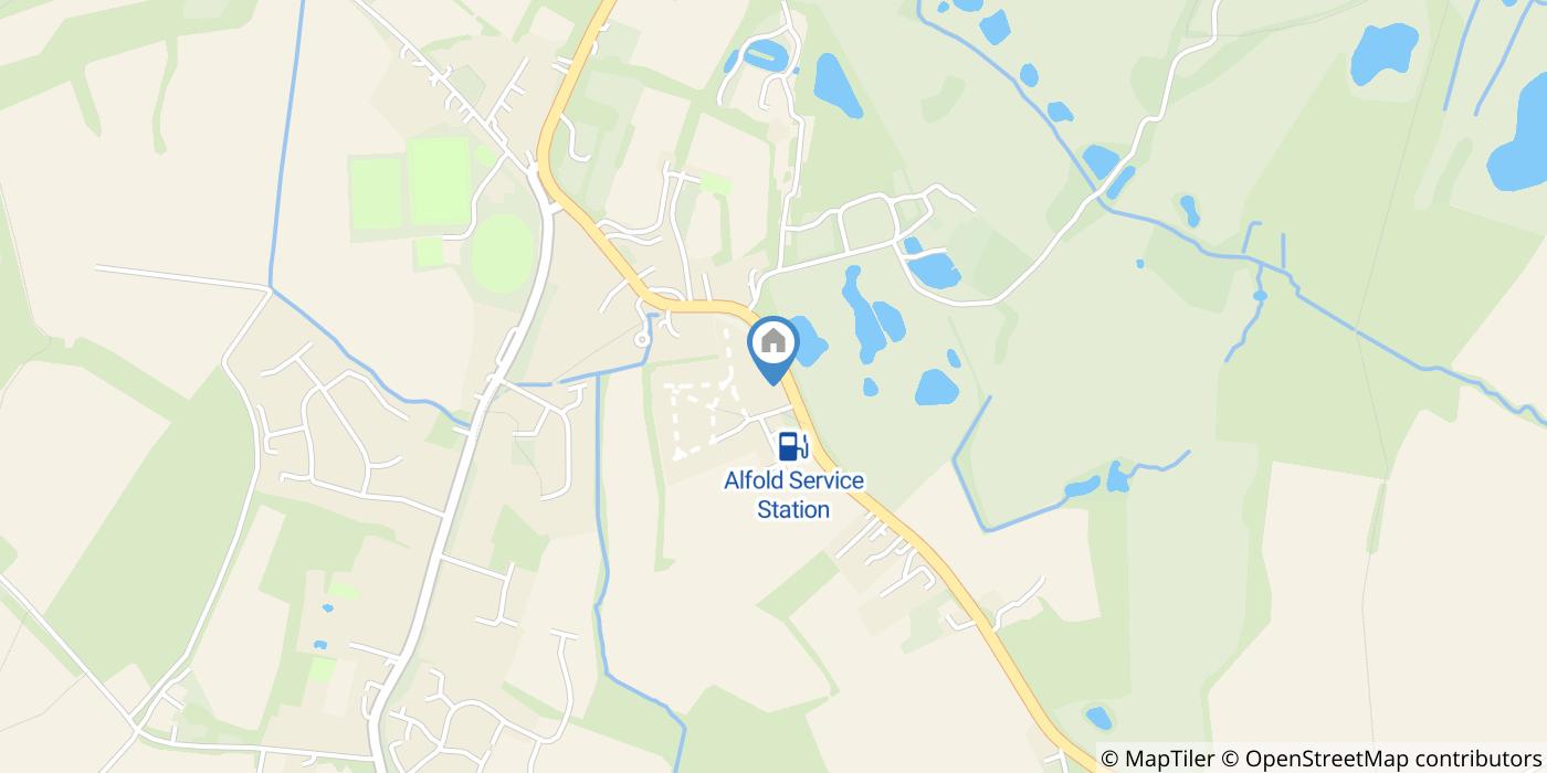 4 Bed Detached House, Medland Close, GU6