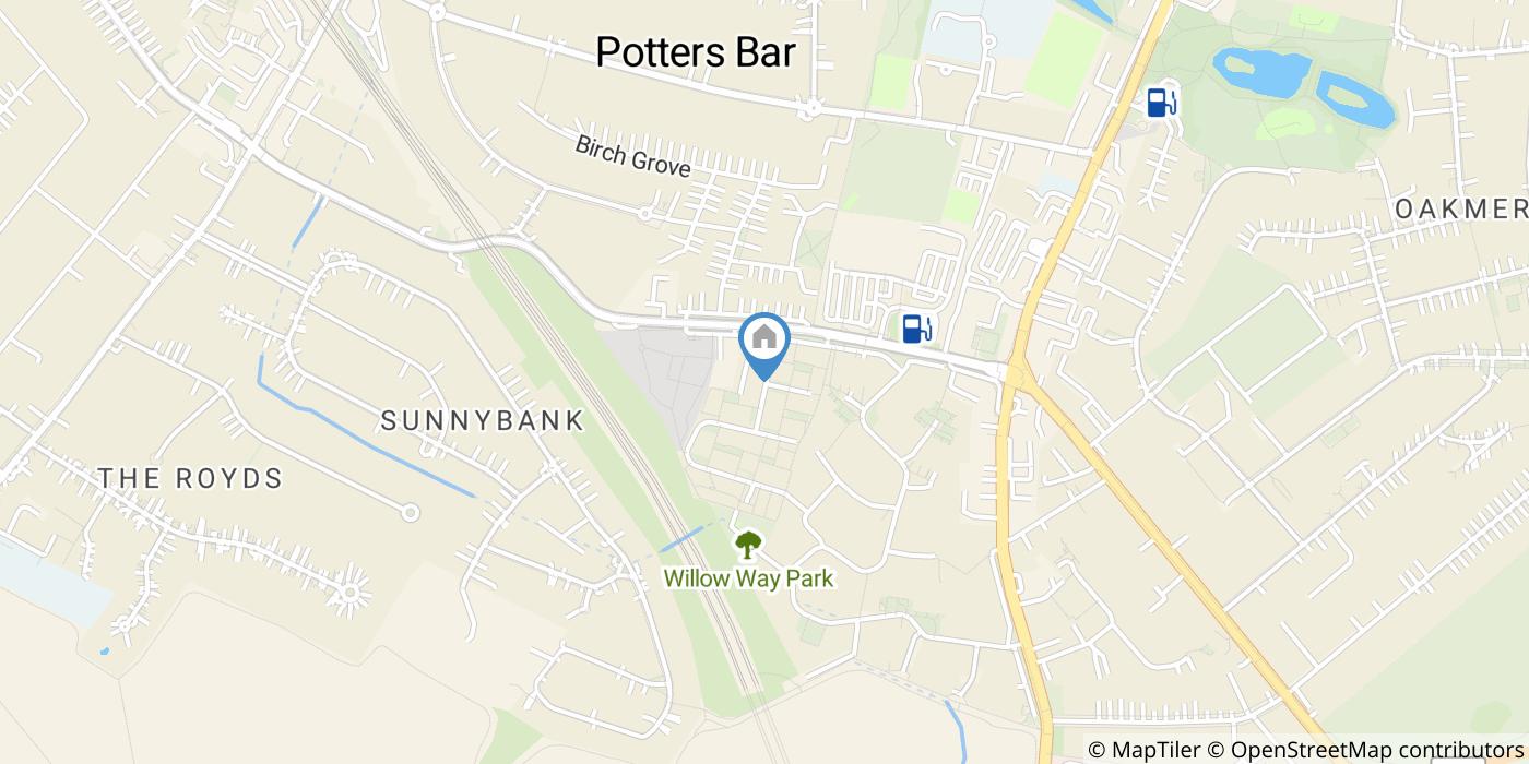 4 Bed Terraced House, Hunter Close, EN6