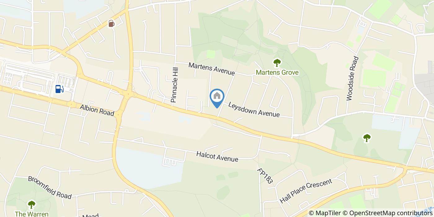 Studio Flat, Park Grove, DA7