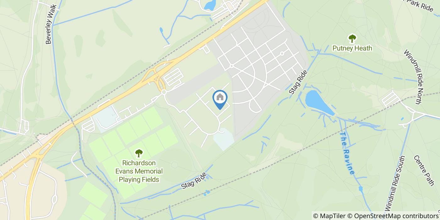3 Bed Flat, Frensham Drive, SW15