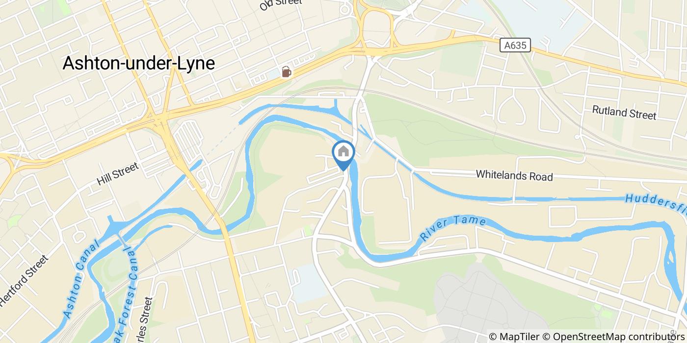 Room in a Shared House, Crescent Road, SK16