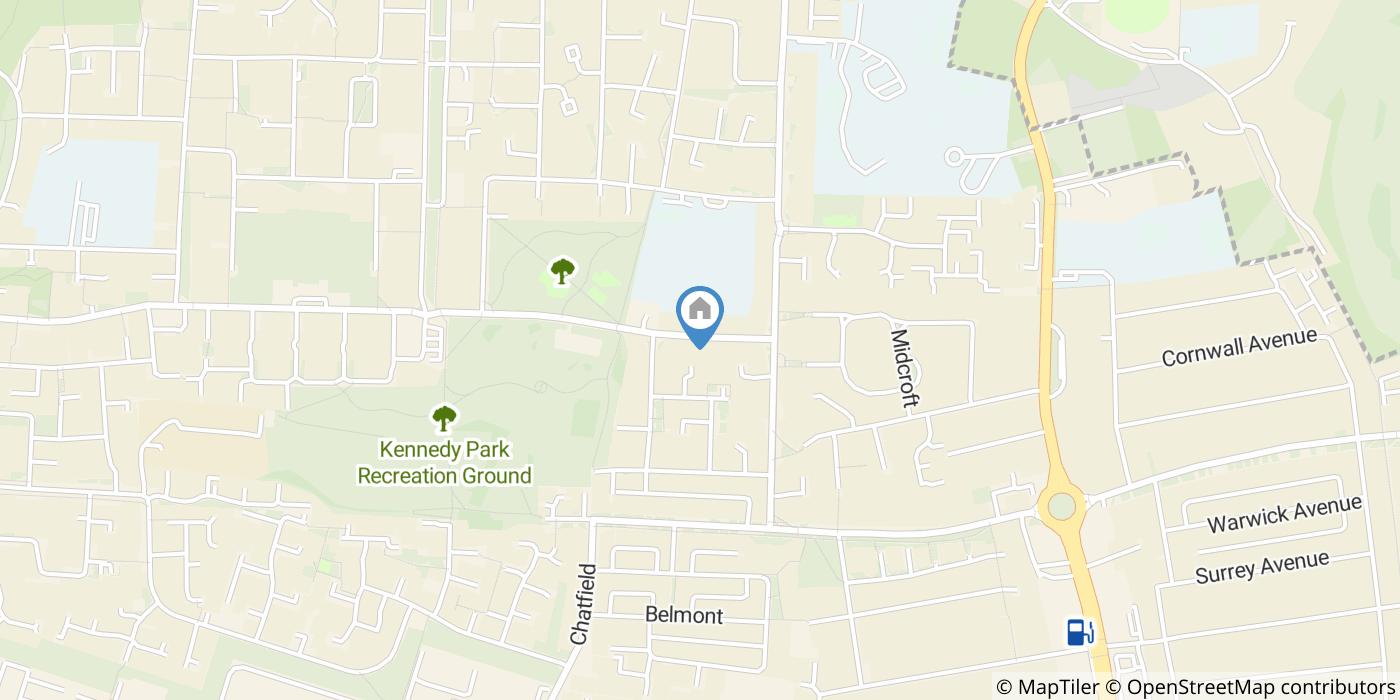 1 Bed Flat, Long Furlong Drive, SL2