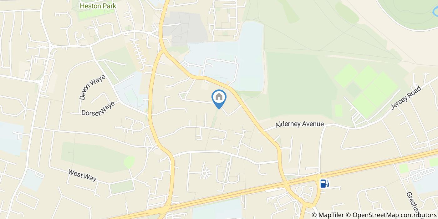 Studio Flat, Hogarth Gardens, TW5