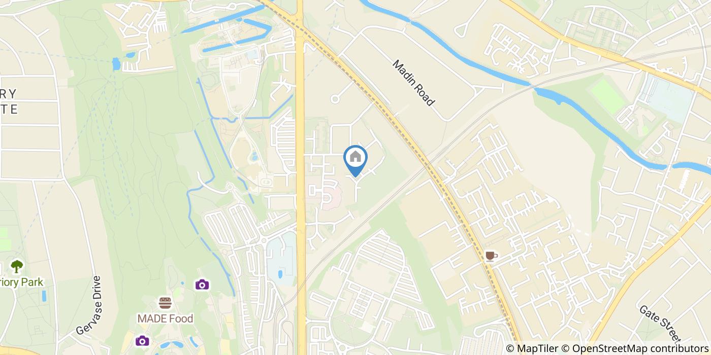2 Bed Maisonette, Messiter Way, DY1