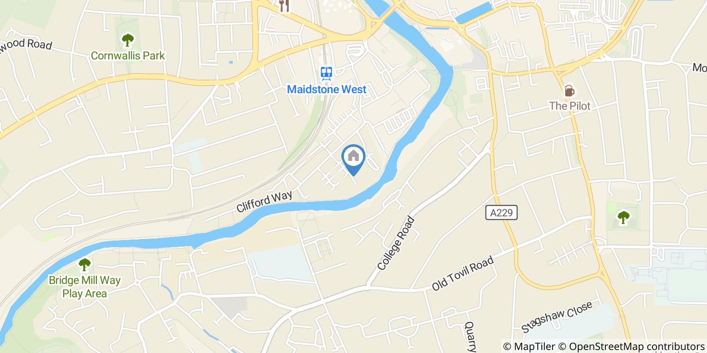 1 Bed Flat, Hart Street, ME16