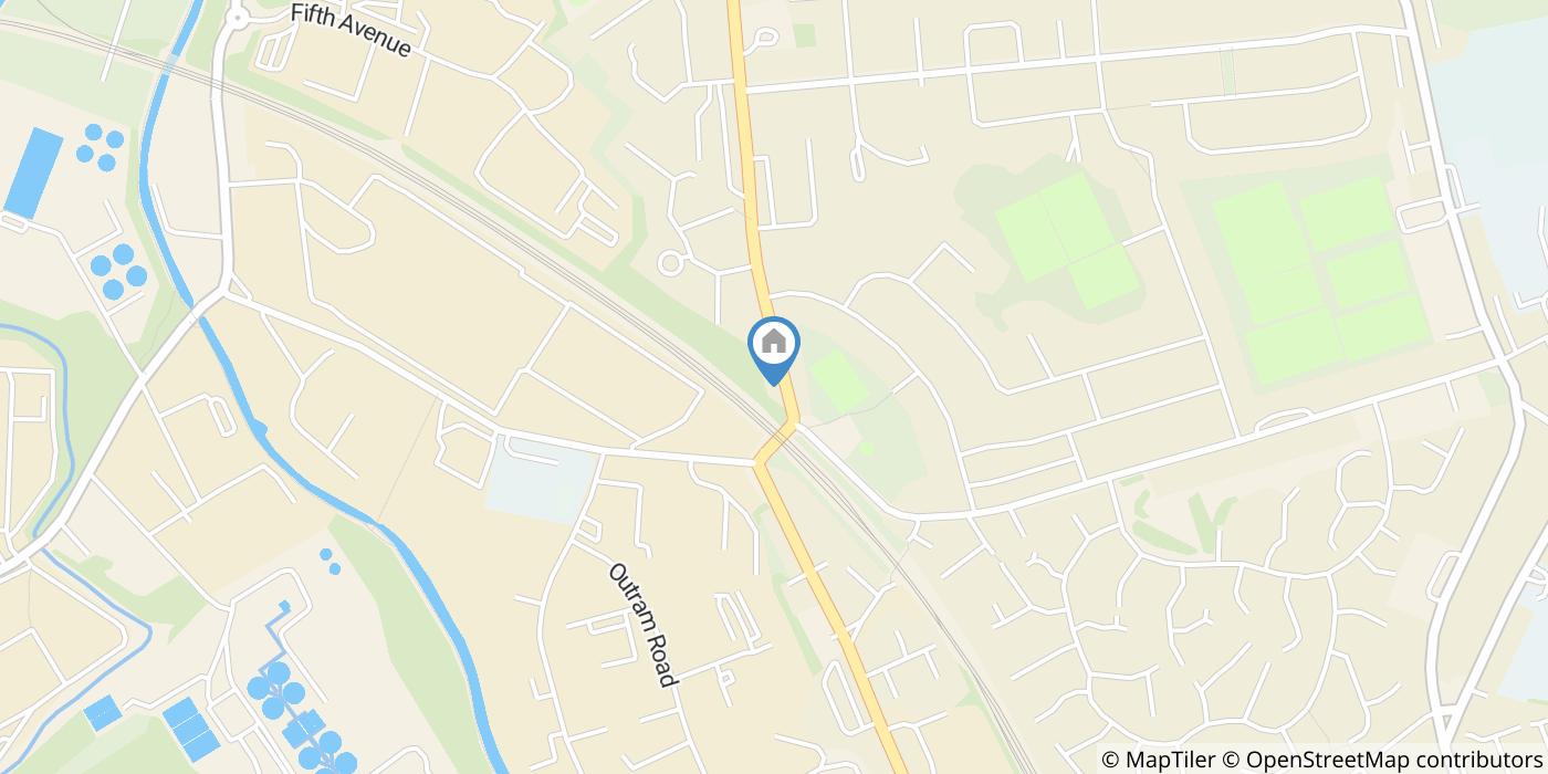 3 Bed End Terrace, King St, SK16