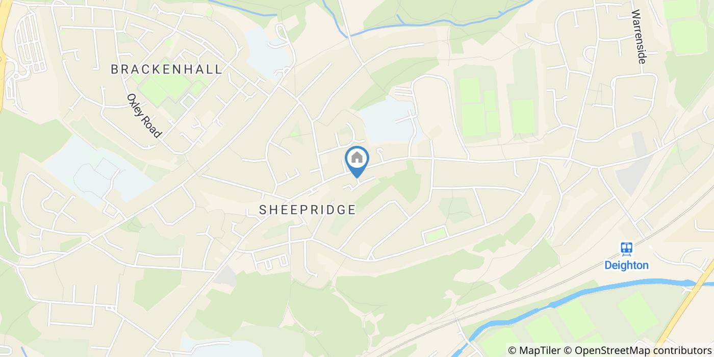 3 Bed End Terrace, Warrenfield Court, HD2