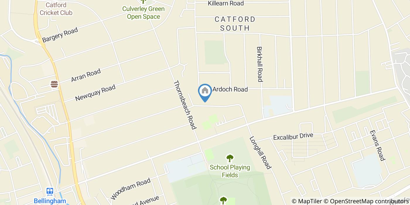 4 Bed Semi-Detached House, Penderry Rise, SE6