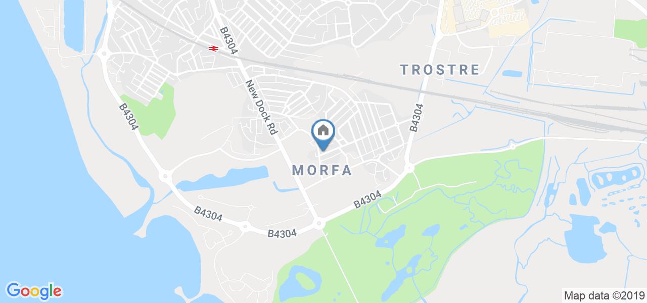 3 Bed Terraced House, New Street, SA15