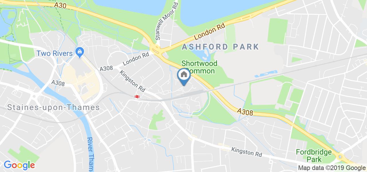 Room in a Shared House, Leacroft, TW18