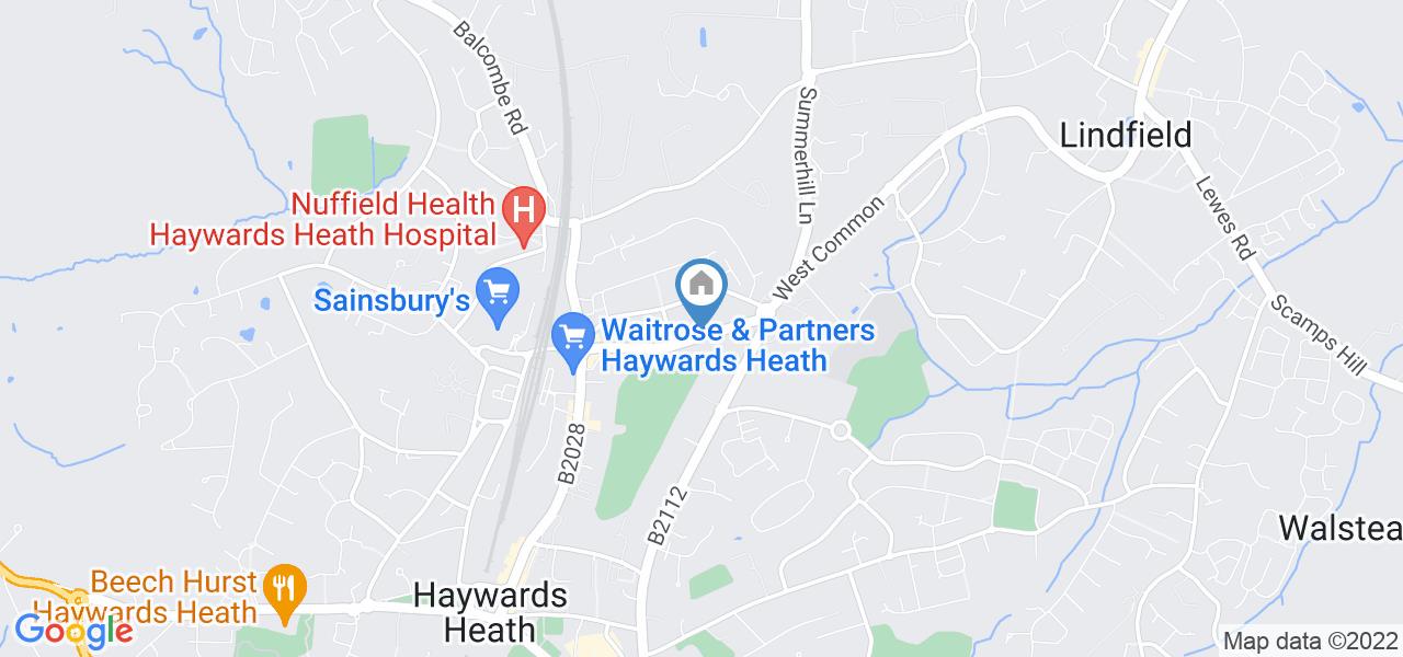 2 Bed Flat, St. Richards Court, RH16