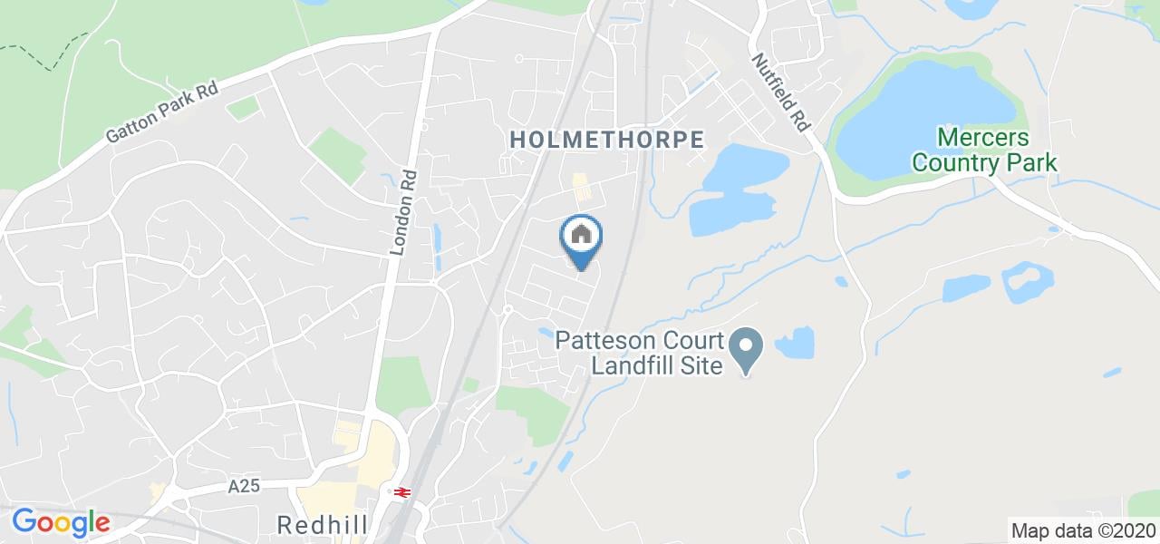 2 Bed Flat, Nutfield Court, RH1